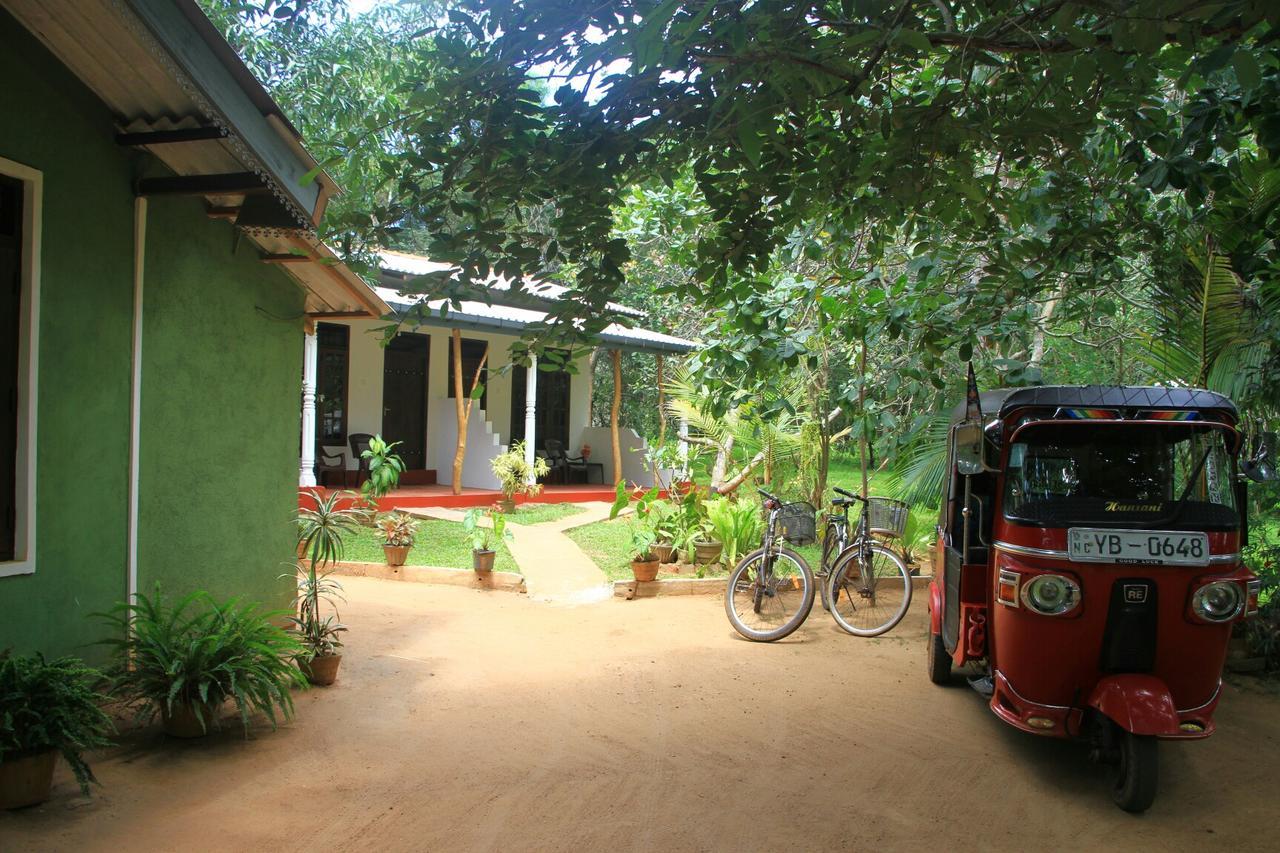 Nethmi Homestay Sigiriya Buitenkant foto